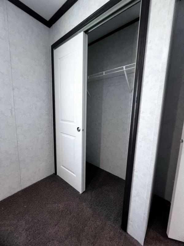 2023 Redman 44 NWS-F-25206  Home