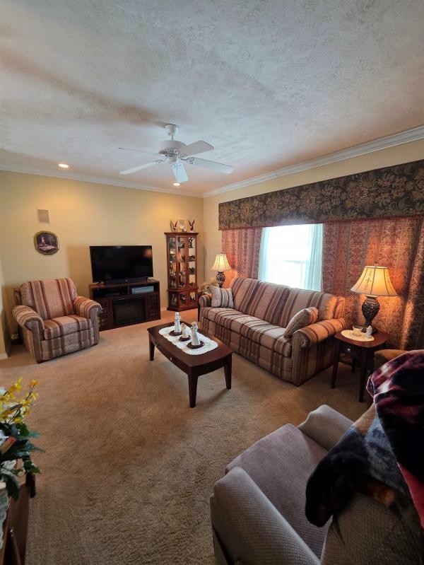 2007 Skyline 380I  Home