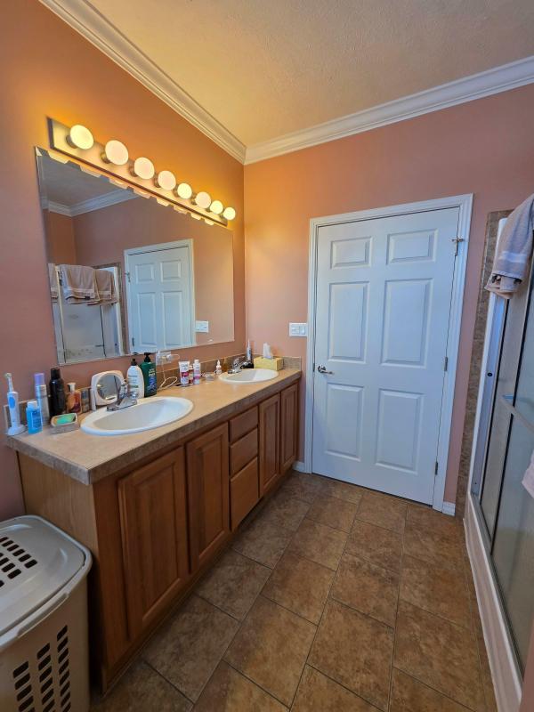 2007 Skyline 380I  Home