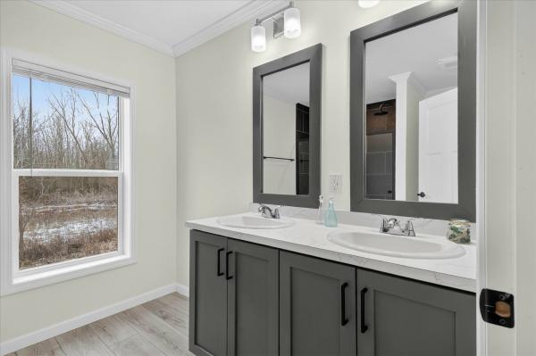 2025 SKyline 291 33C802  Home