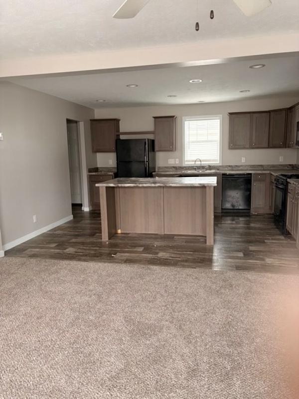 2021 Clayton - Middlebury 81FDH28483AH20  Home