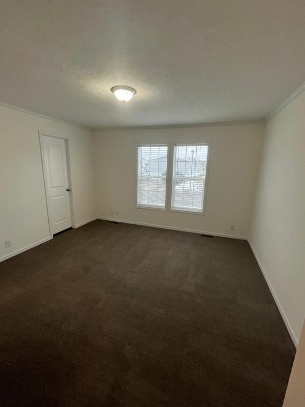 2023 Champion 364 DD2860 249R  Home