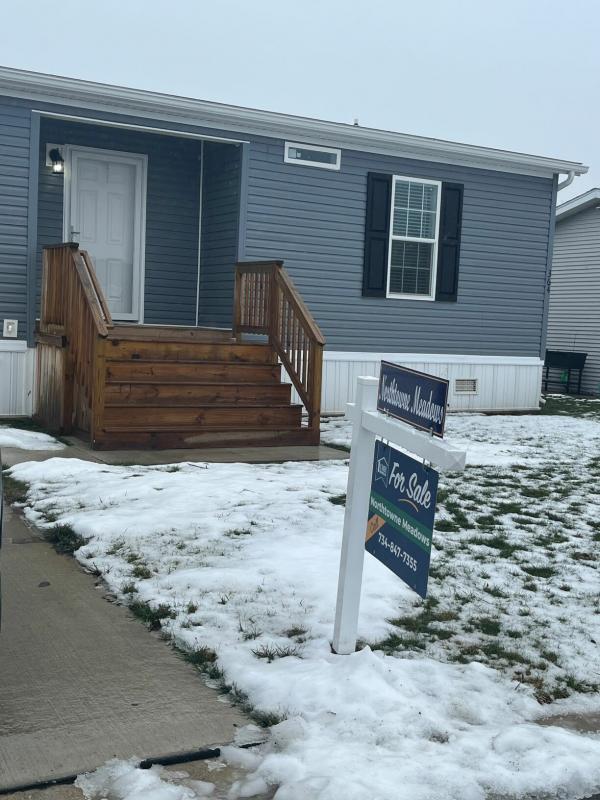 2023 Champion 364 DD2860 249R  Home