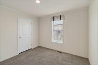 2025 Fairmont 19 430LE24603A  Home