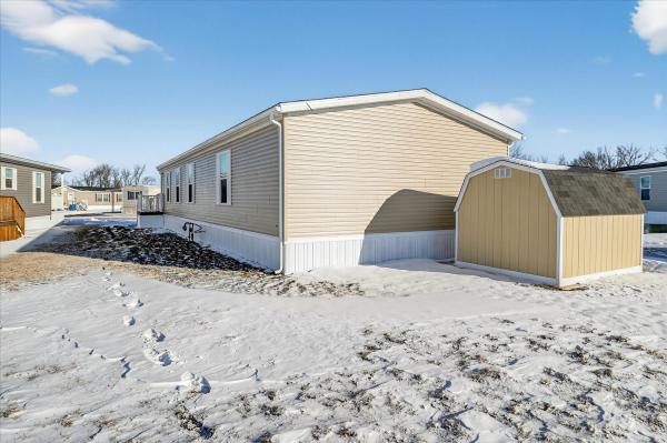 2025 Fairmont 19 430LE24603A  Home