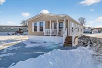 2025 Fairmont 19 430LE24603A  Home