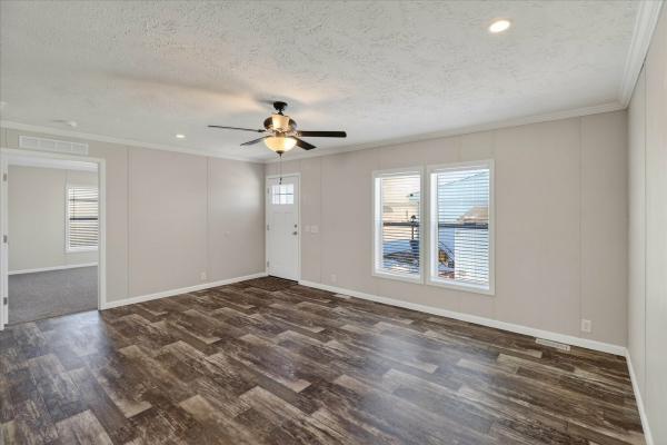 2026 SKYLINE 80 d614  Home