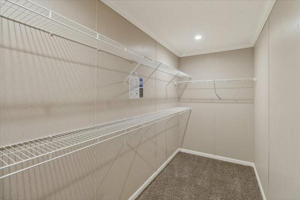 2026 SKYLINE 80 d614  Home