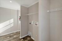 2026 SKYLINE 80 d614  Home