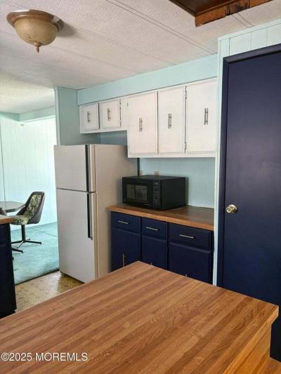 Photo 5 of 8 of home located at 15 Eagle Rd. Jackson, NJ 08527