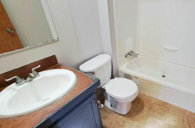 Photo 4 of 20 of home located at 506 Jennifer Drive Lynwood, IL 60411