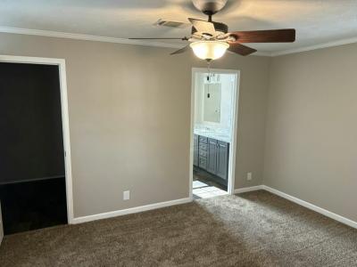 Photo 5 of 6 of home located at 10201 W Beaver St #171 Jacksonville, FL 32220