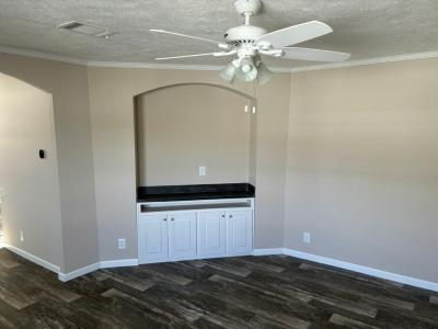 Photo 2 of 6 of home located at 10201 W Beaver St #290 Jacksonville, FL 32220