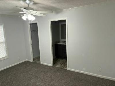 Photo 4 of 7 of home located at 10201 W Beaver St #84 Jacksonville, FL 32220