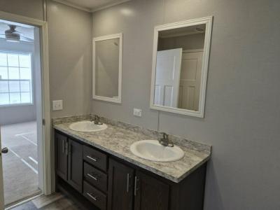 Photo 5 of 8 of home located at 41 Boggs Mtn. Loop Elliston, VA 24087