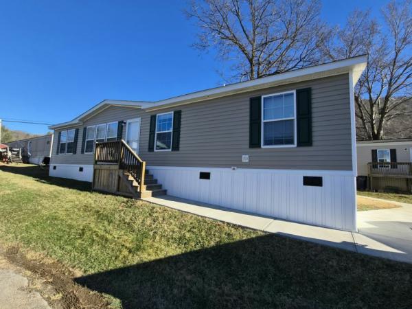 Photo 1 of 2 of home located at 115 Boggs Mtn. Loop Elliston, VA 24087