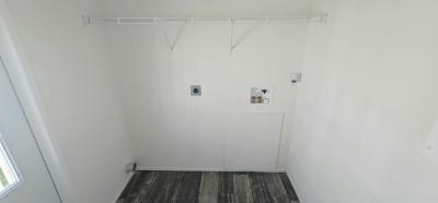 Photo 5 of 20 of home located at 6539 Townsend Rd, #201 Jacksonville, FL 32244