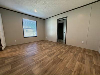 Photo 4 of 7 of home located at 5018 Buffalo Court South Fort Worth, TX 76119