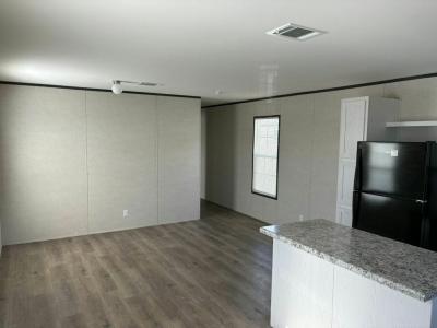 Photo 3 of 6 of home located at 10201 W Beaver St #284 Jacksonville, FL 32220