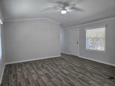 Photo 4 of 8 of home located at 324 Coyote Ln SE Albuquerque, NM 87123