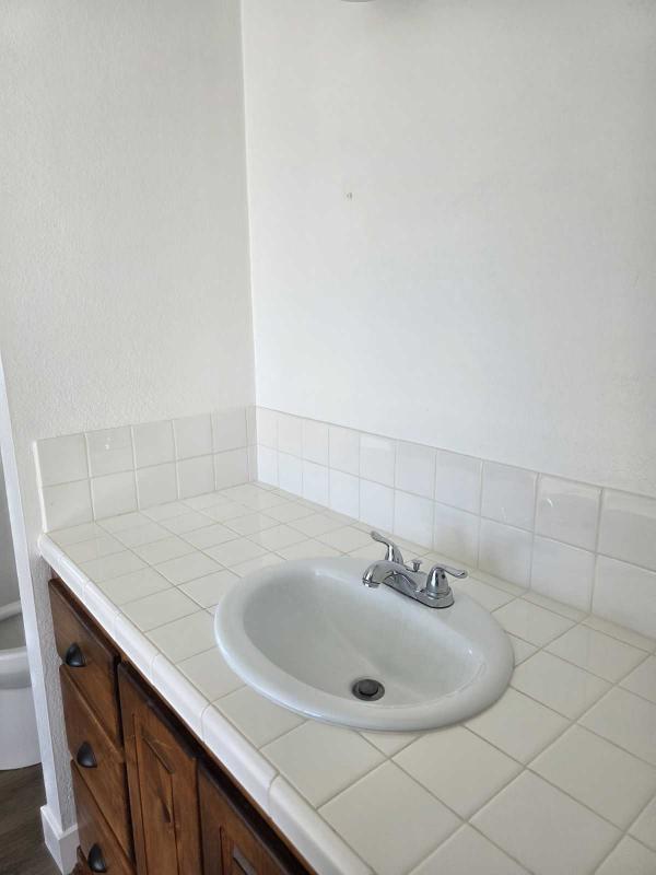 1987 Goldenwest  Mobile Home