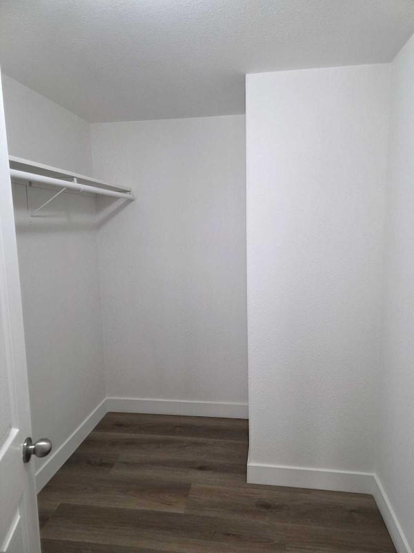 1987 Goldenwest  Mobile Home