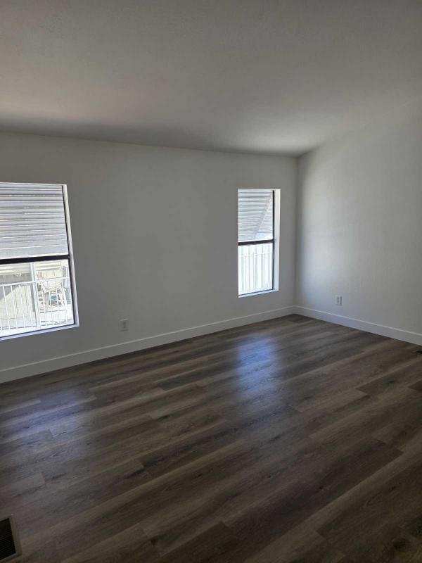 1987 Goldenwest  Mobile Home