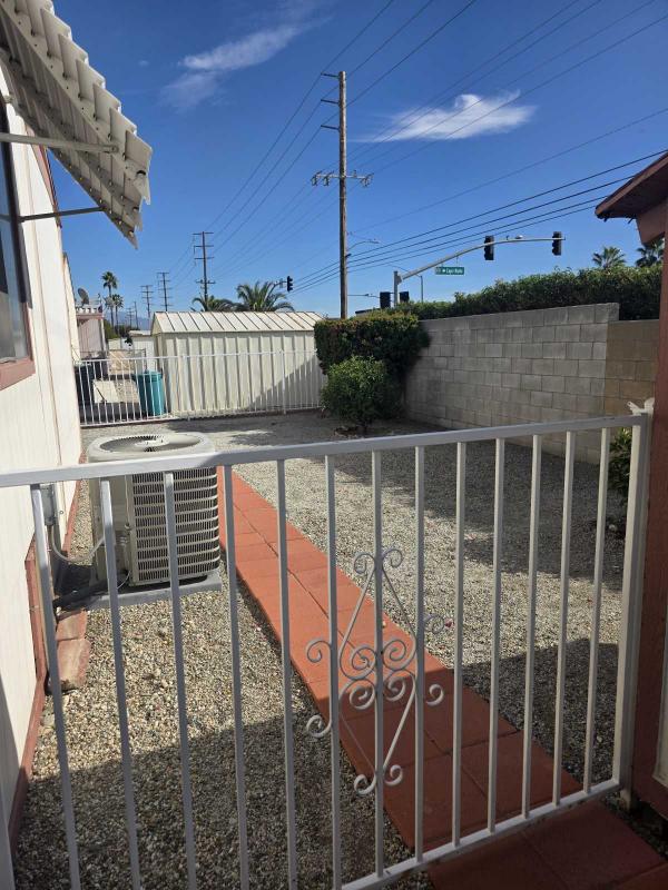 1987 Goldenwest  Mobile Home