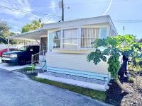 1973 1BR/!BA Mobile Home