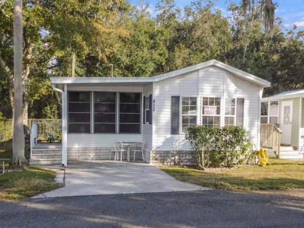 Photo 1 of 2 of home located at 41219 Hockey Drive Lot 214 Zephyrhills, FL 33540