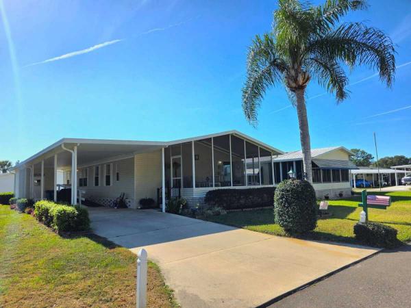 Photo 1 of 2 of home located at 3000 U.s. Highway 17 92 W, Lot 520 Haines City, FL 33844