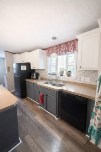 2007 Four Seasons Manufactured Home