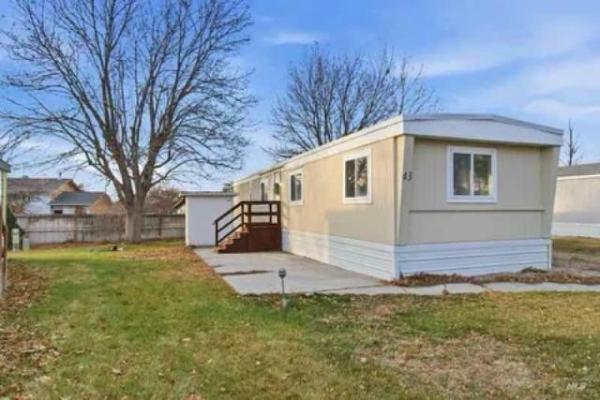 1978 SKYLINE Mobile Home For Sale