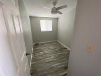 1990 Skyline Manufactured Home