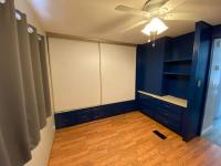 1990 Skyline Manufactured Home