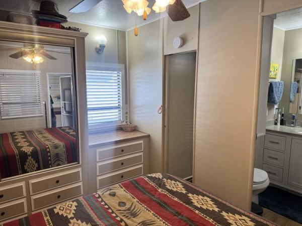 1985 Liberty Manufactured Home