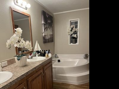 Photo 5 of 9 of home located at 305 Shadow Ridge Drive Davenport, FL 33897