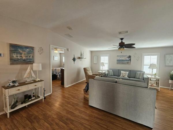 Photo 1 of 2 of home located at 1036 Carefree Parkway Sebring, FL 33872