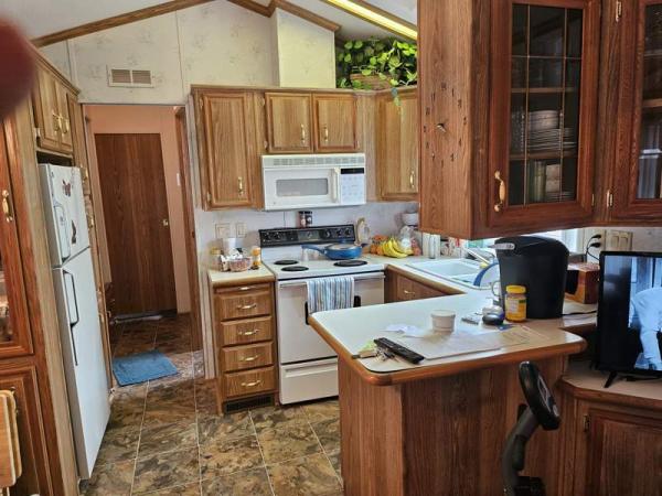 1995 Cavco Manufactured Home