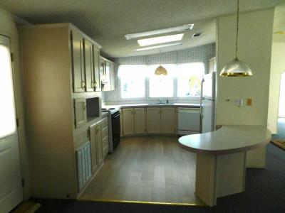 Photo 3 of 8 of home located at 1001 Starkey Road, #639 Largo, FL 33771