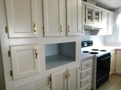 Photo 4 of 8 of home located at 1001 Starkey Road, #639 Largo, FL 33771