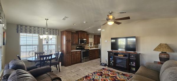 2015 Cavco Mobile Home