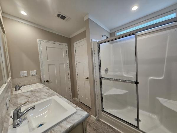 2023 Palm Harbor 340L28523D Mobile Home