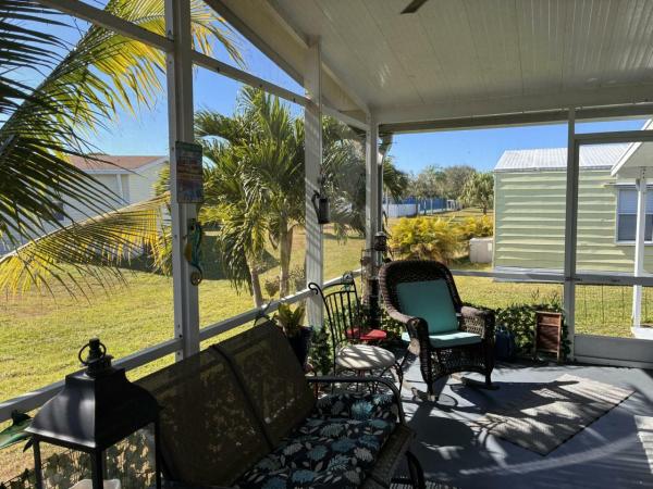 1988 Barrington Manufactured Home