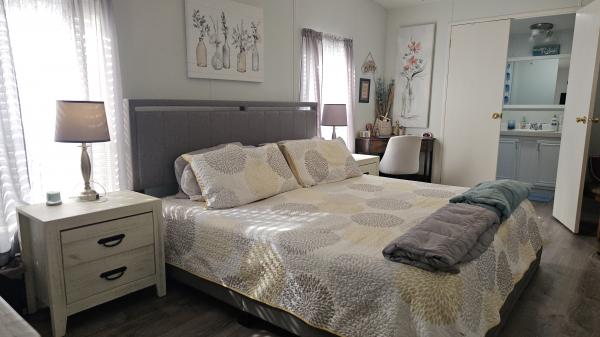 2004 KING KING Mobile Home