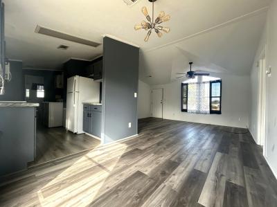 Photo 3 of 11 of home located at 311 St. Augustine Ave. Davenport, FL 33897