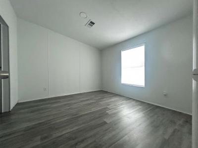 Photo 5 of 11 of home located at 311 St. Augustine Ave. Davenport, FL 33897