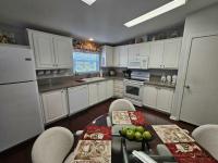 2006 SKYL Cottonwood Manufactured Home