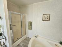 2006 SKYL Cottonwood Manufactured Home