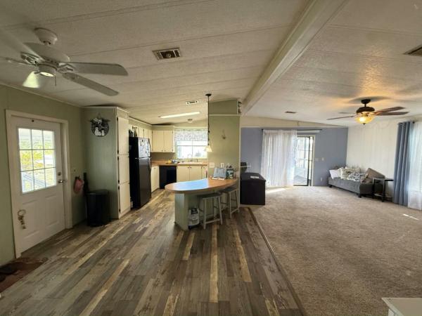 1985 Barrington Fleetwood Manufactured Home